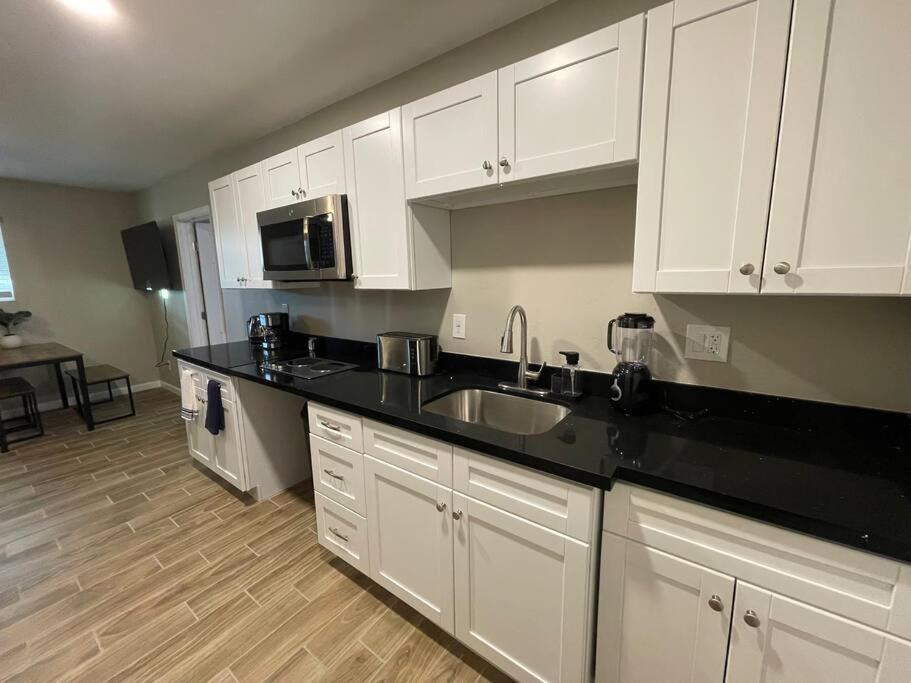 New Stylish Midtown With One Bedroom فينيكس المظهر الخارجي الصورة